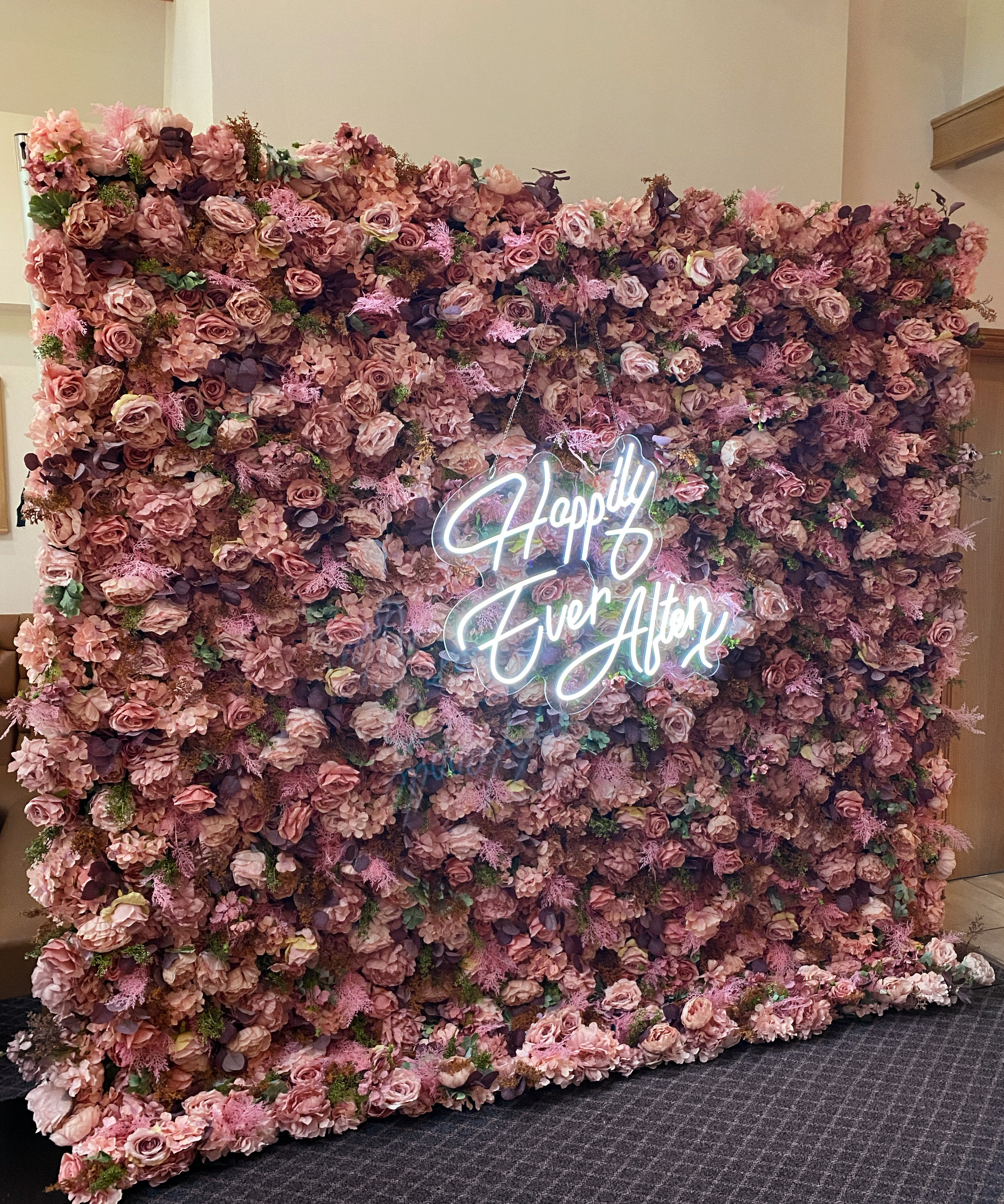 flower wall neon light